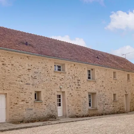 4 Bedroom In *